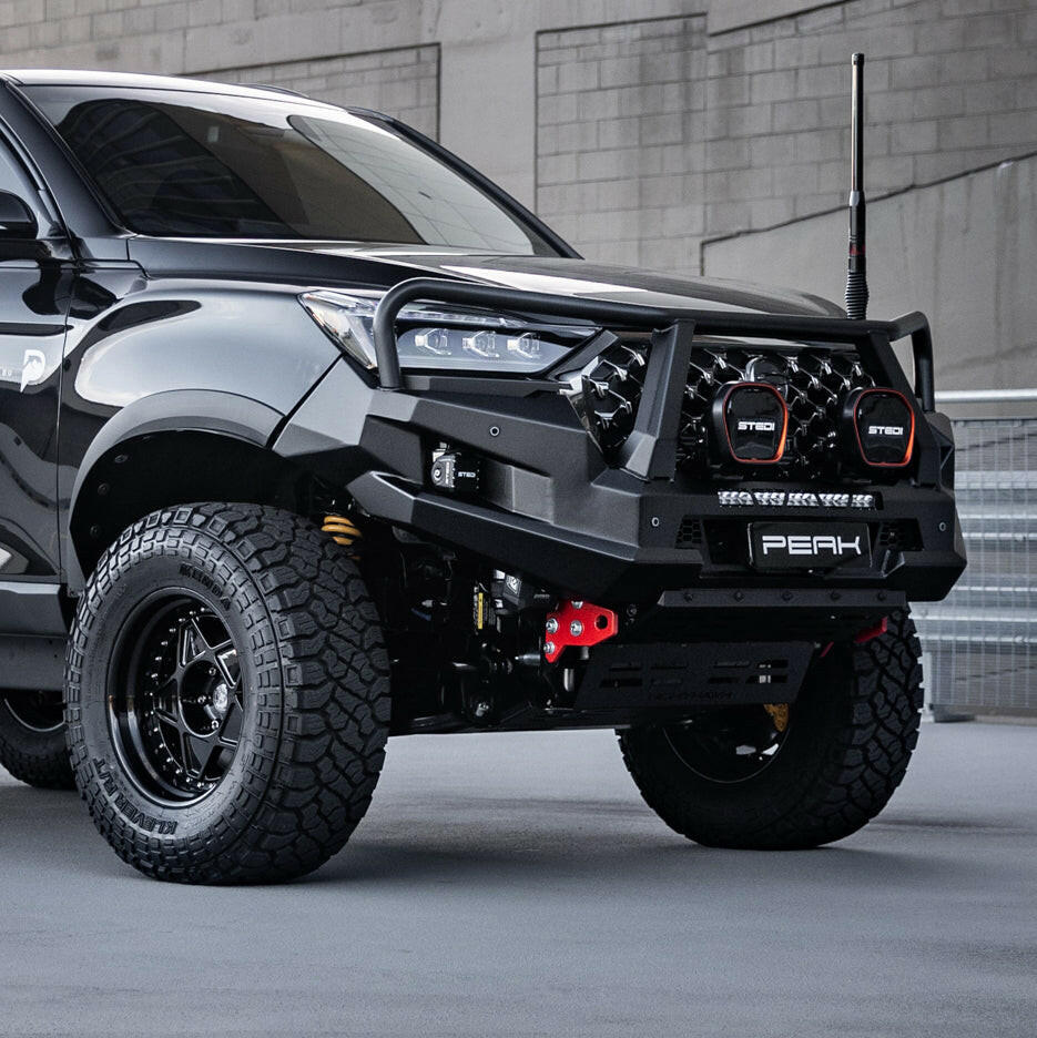 PEAK R1 NightHawk Steel Bull Bar For SsangYong Rexton (Triple Loop).