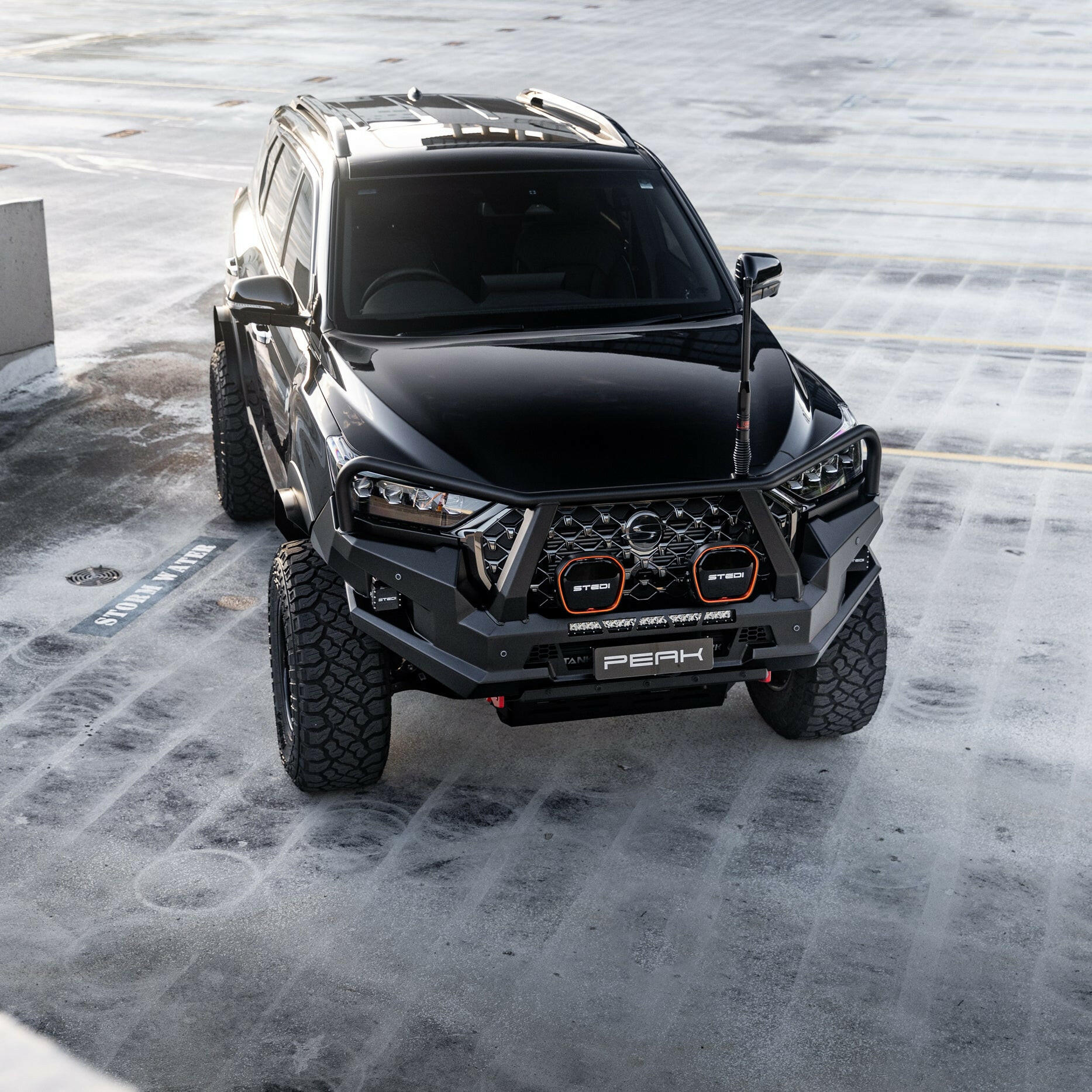 PEAK R1 NightHawk Steel Bull Bar For SsangYong Rexton (Triple Loop).