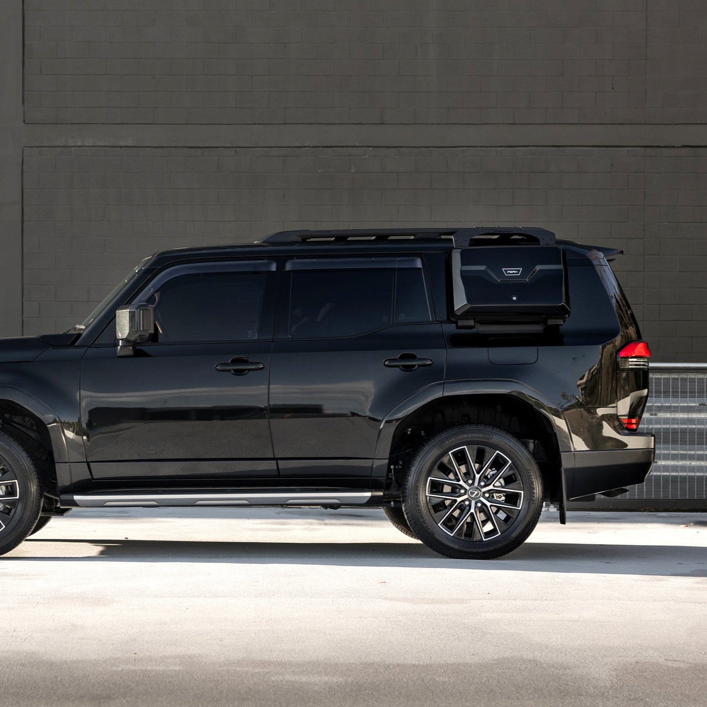 Roof Rack Platform System (Short) for Toyota LandCruiser Prado J250 & Lexus GX550 (2024 - Current)