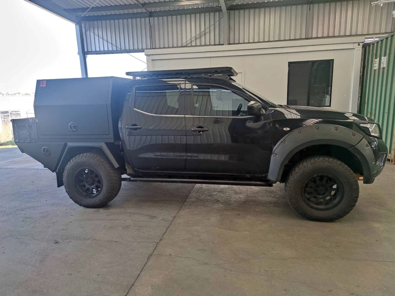 Aluminum Ute Tray & Canopy Package S9.