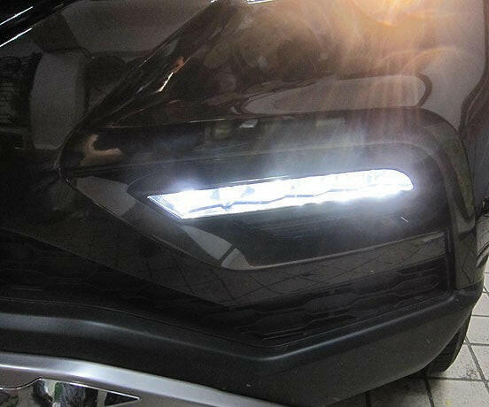 Genuine Ssangyong LED Fog Light Kit for Musso & Rexton (Pre Facelift).