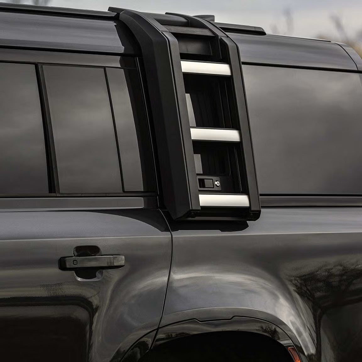 Deployable Roof Ladder For Land Rover Defender 90 / 110 / 130 Series ...