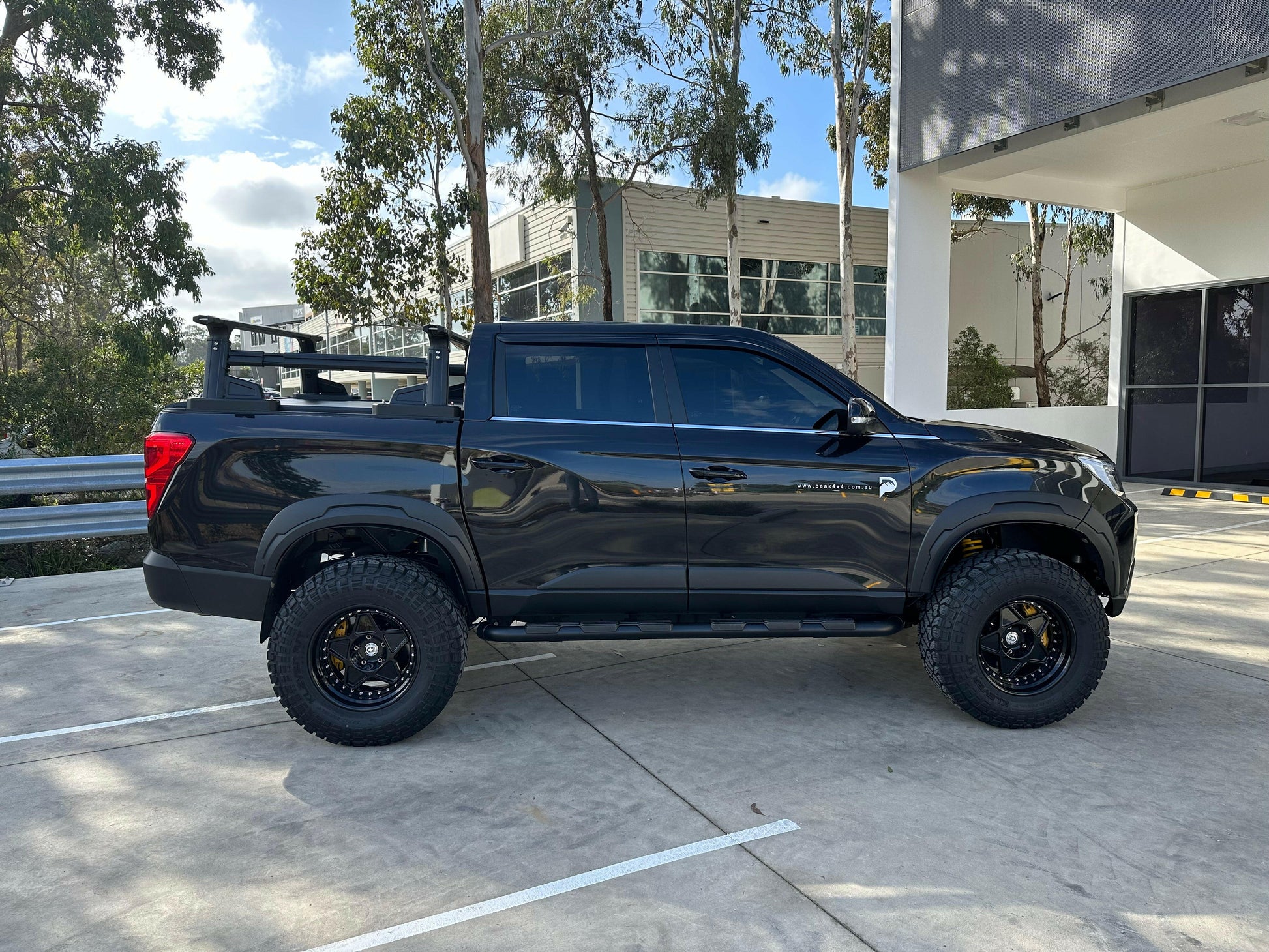 Ladder Rack System for SsangYong Musso (BLACK).