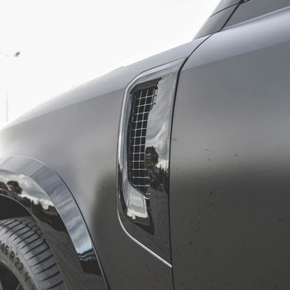 Gloss Black Replacement Side Fender Vents for Land Rover Defender 90/110/130 (L663)