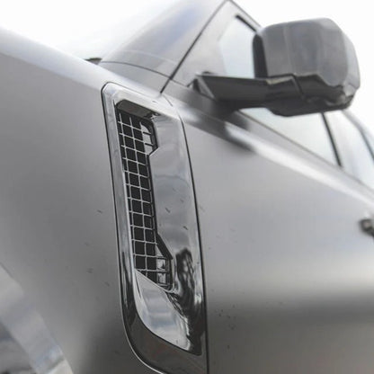 Gloss Black Replacement Side Fender Vents for Land Rover Defender 90/110/130 (L663)