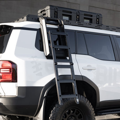Side-Mounted Foldable Ladder System for Toyota LandCruiser Prado J250 & Lexus GX550