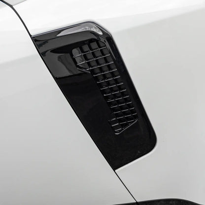 Gloss Black Replacement Side Fender Vents for Land Rover Defender 90/110/130 (L663)