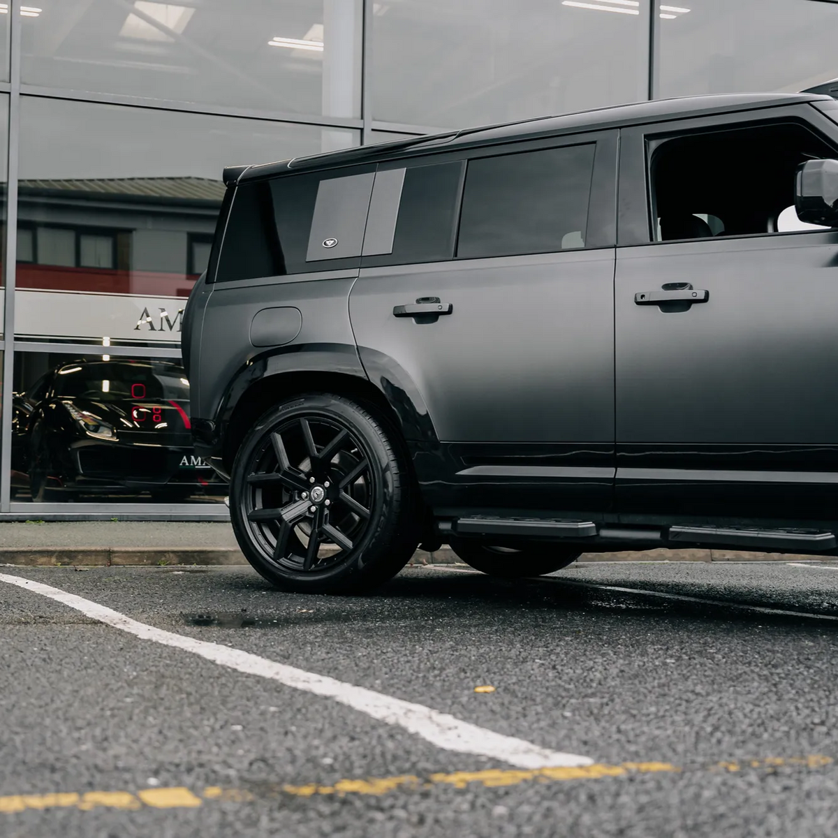 Gloss Black Wheel Arch Flares for Land Rover Defender 110 (L663), view 10