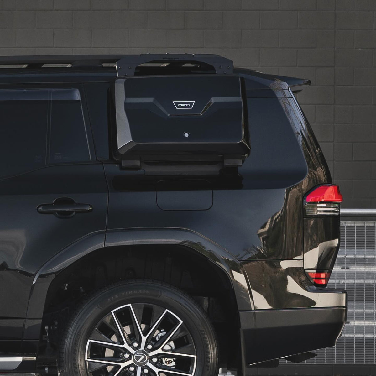 Side-Mounted Storage Box for Toyota LandCruiser Prado J250 and Lexus GX550, view 9